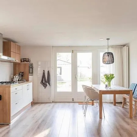 Klaproos Nh Ferienhaus *